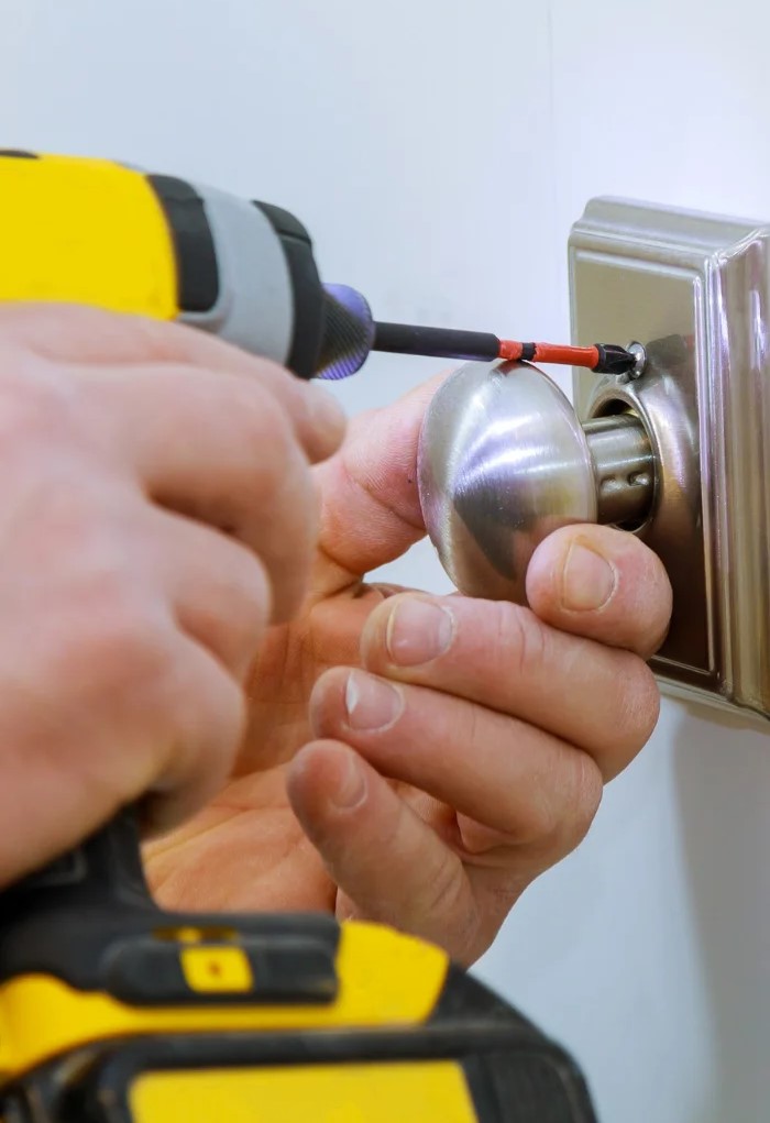 Common Reasons for Office Lockouts We Handle in Brooklyn
